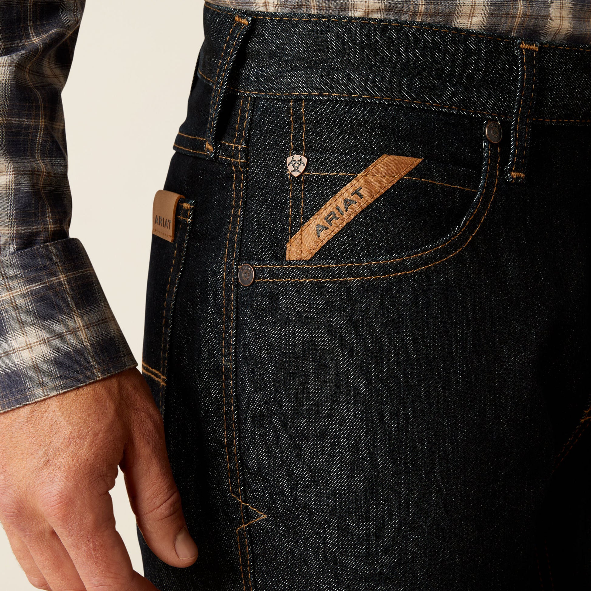 Ariat US - M5 Blade Relentless Original Fit