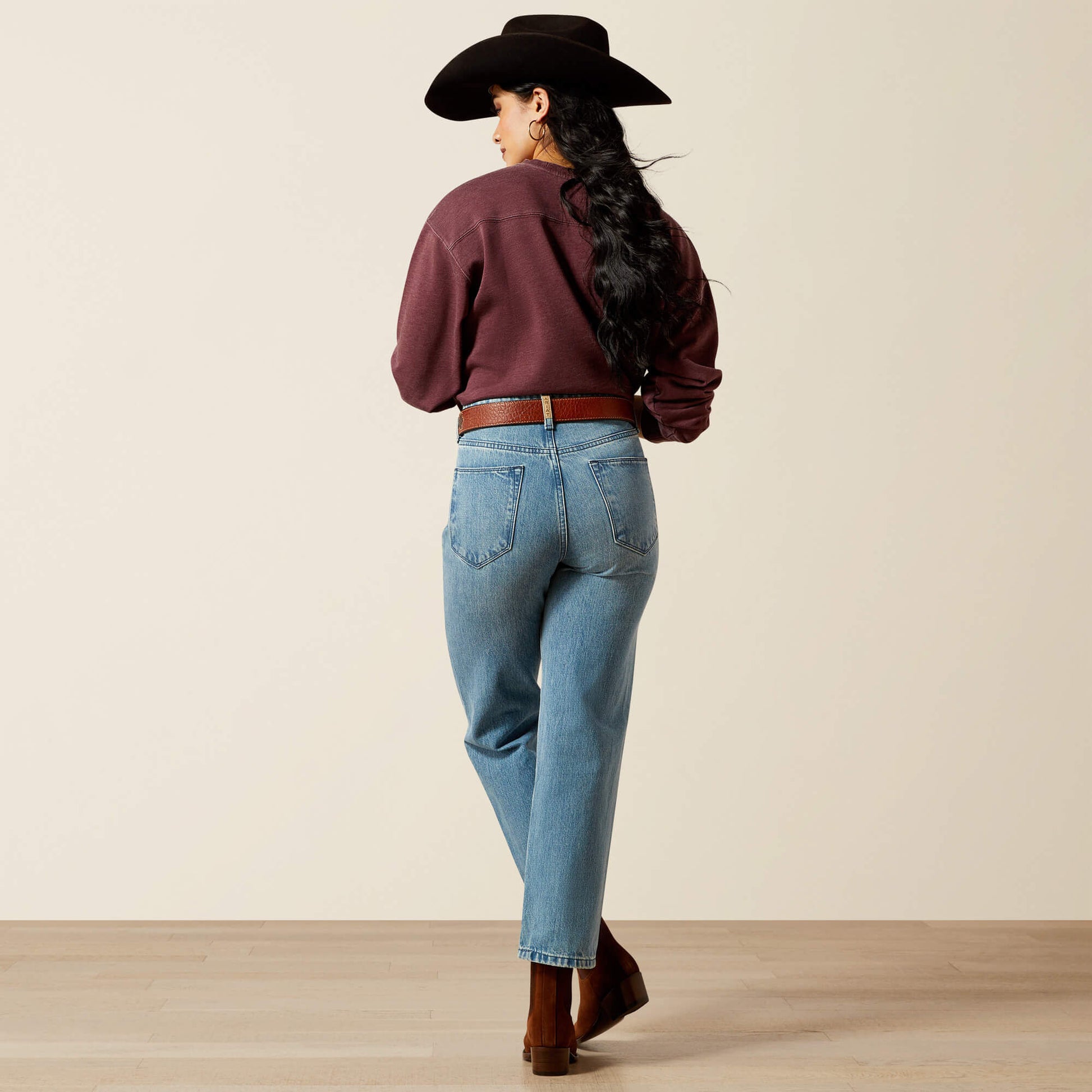 Ariat For Sale - Ultra High Rise Cheyenne Yoke Tomboy Straight Leg Jean