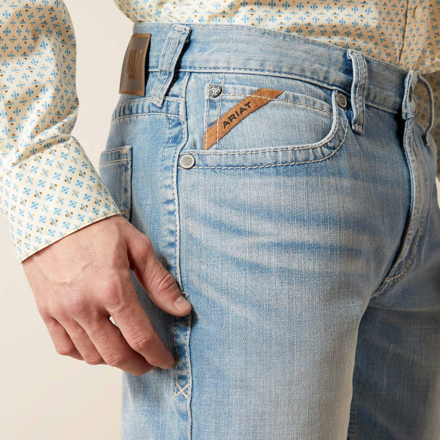 Ariat US - M4 Relaxed Lucas Straight Leg Jean
