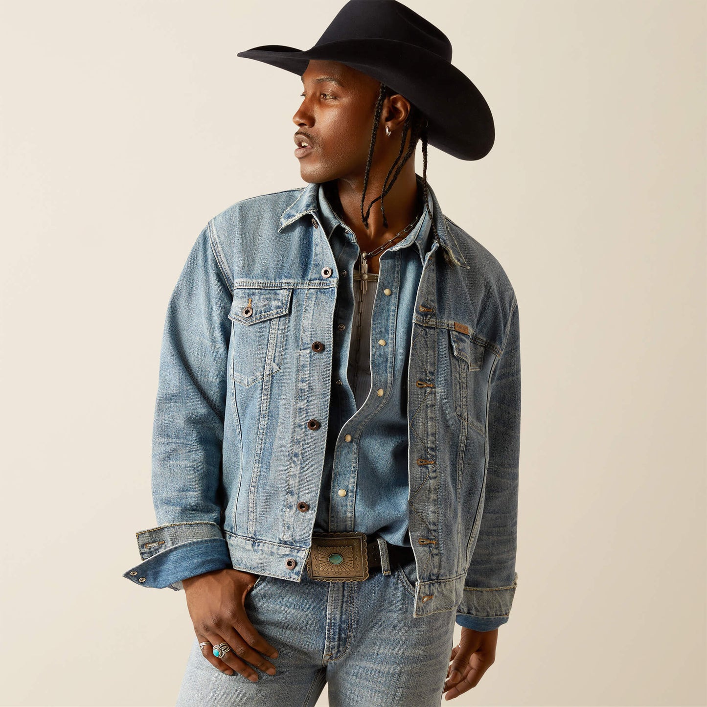 Ariat For Sale - Everybody's Yellowstone Hometown Denim Jacket