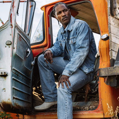Ariat For Sale - Everybody's Yellowstone Hometown Denim Jacket